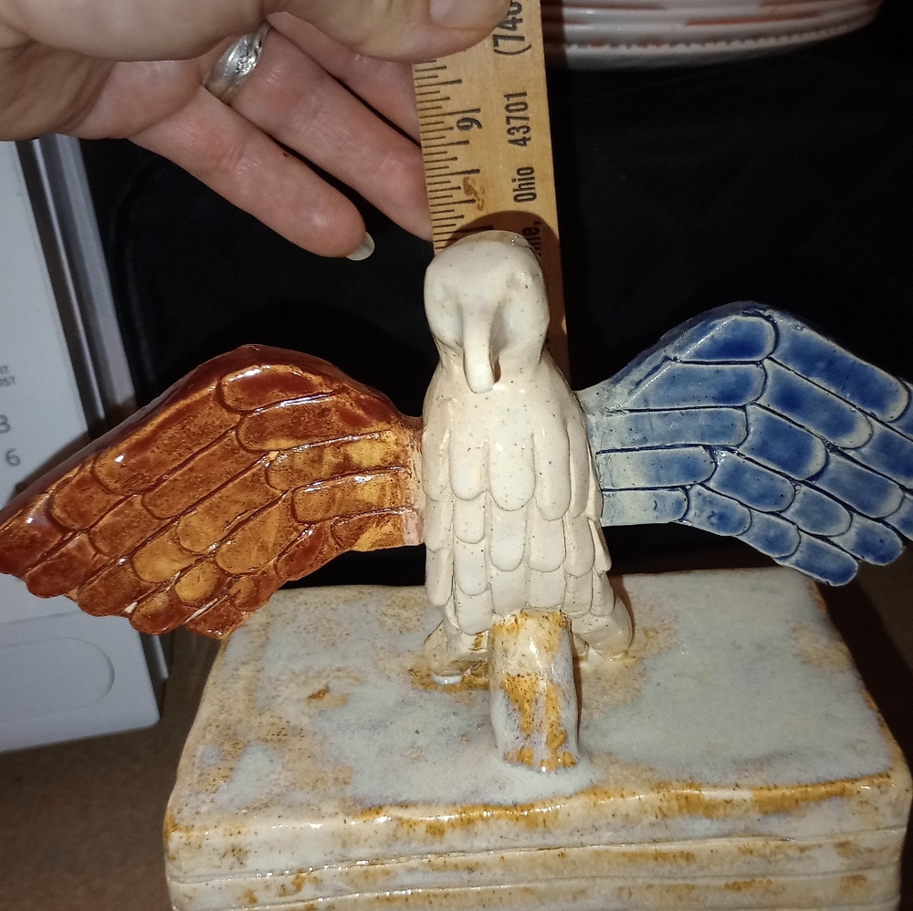 Handmade Stoneware Saloon with Eagle Figurine - Picture 3 of 5